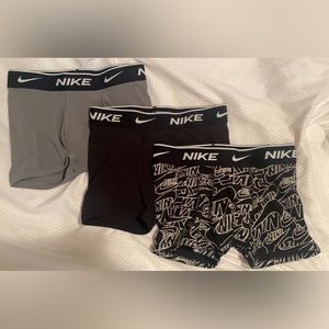 Boys’ Nike Underwear - Size (8) Small